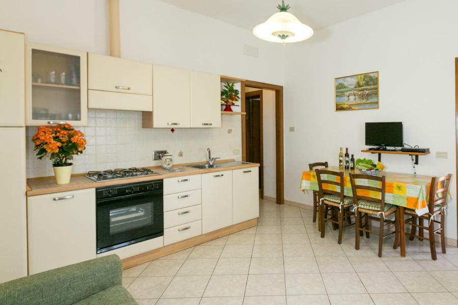 Agriturismo Case Nuove Castellina Marittima Eksteriør billede